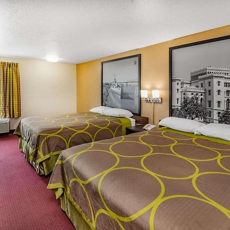 Super 8 By Wyndham Kinder/Coushatta Near Casino Екстер'єр фото